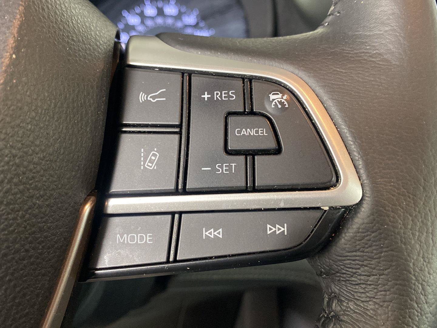 Used 2021 Toyota Sienna XLE AWD/4WD image 21
