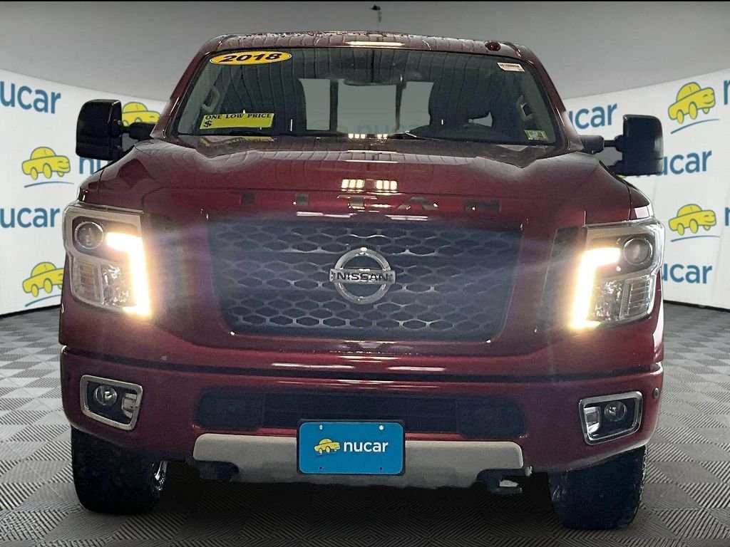 Used 2018 Nissan Titan PRO-4X w/ Pro-4x Convenience Package AWD/4WD image 2