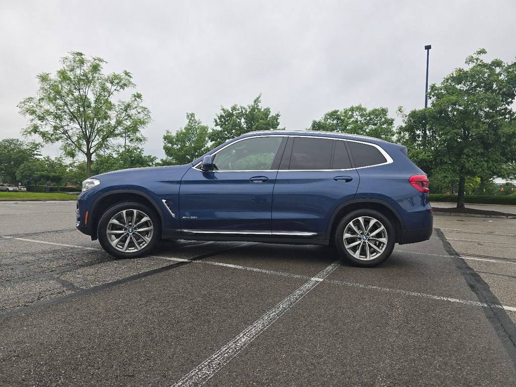 Used 2018 BMW X3 xDrive30i AWD/4WD image 13