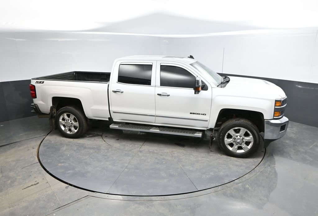 Used 2019 Chevrolet Silverado 2500 LTZ w/ LTZ Plus Package image 20