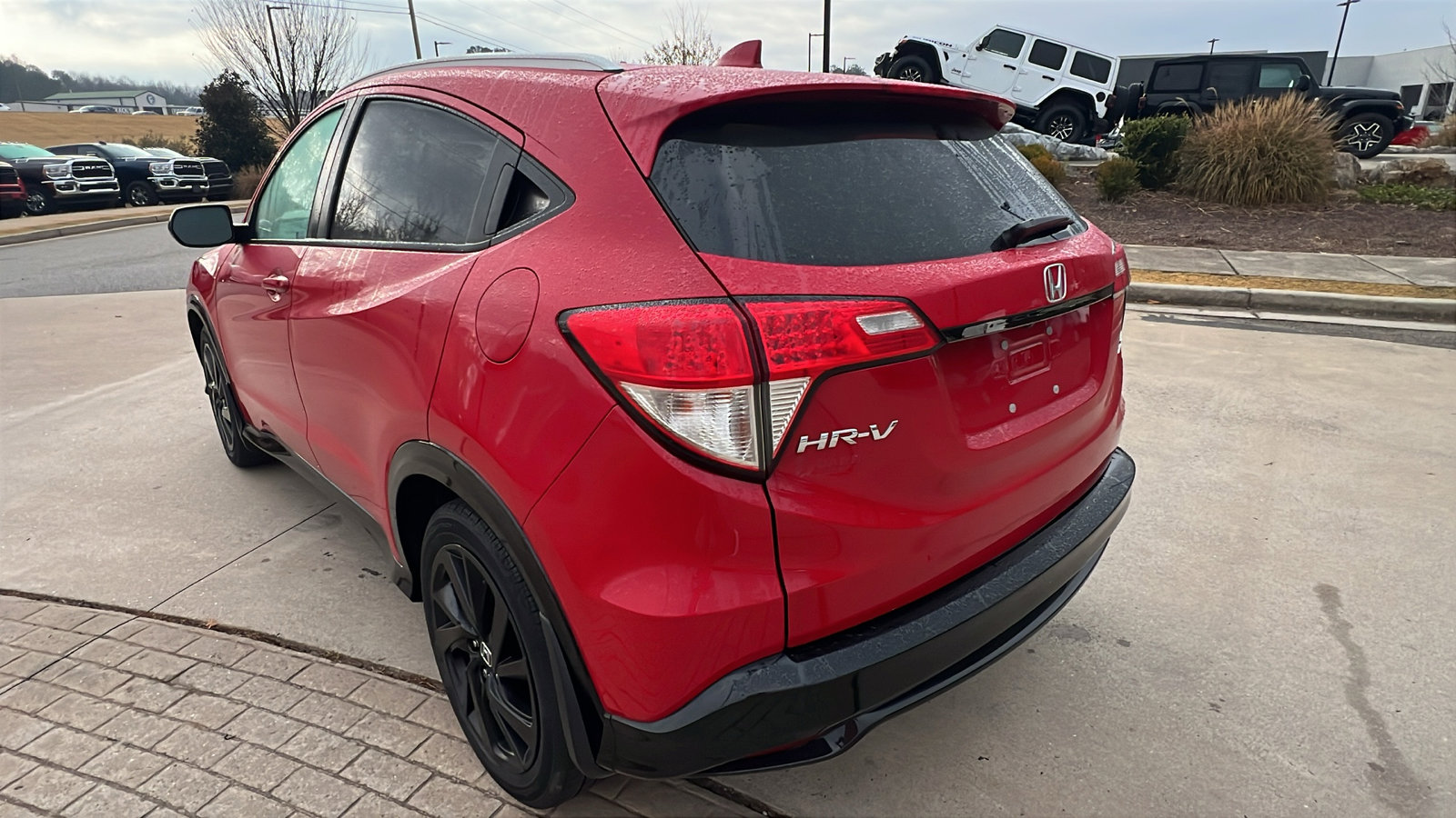 Used 2022 Honda HR-V Sport image 10