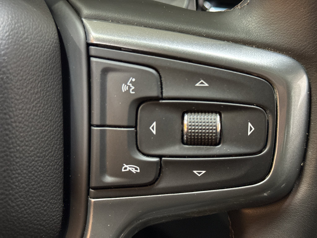 Used 2024 Chevrolet Silverado 1500 RST w/ Convenience Package II AWD/4WD image 27