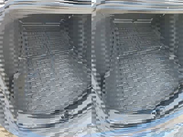 Used 2023 Tesla Model 3 Standard Range image 32