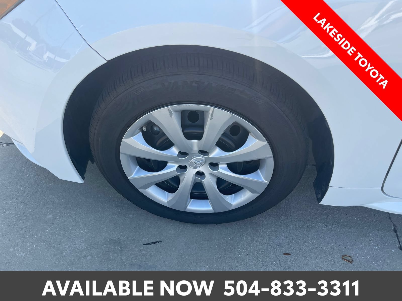 Used 2023 Toyota Corolla LE FWD image 13