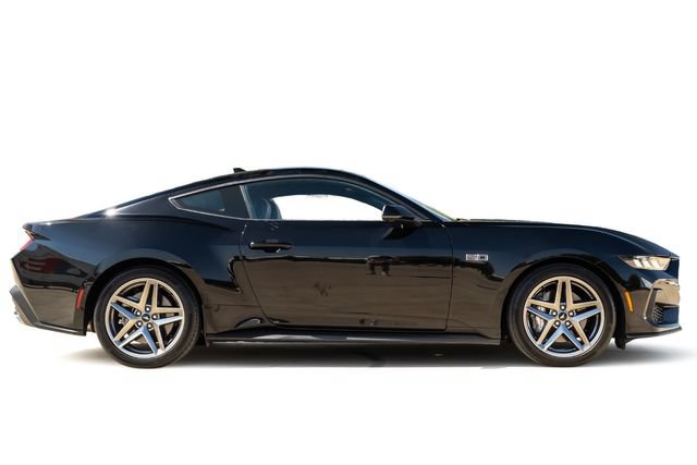 Used 2024 Ford Mustang GT Premium RWD image 8