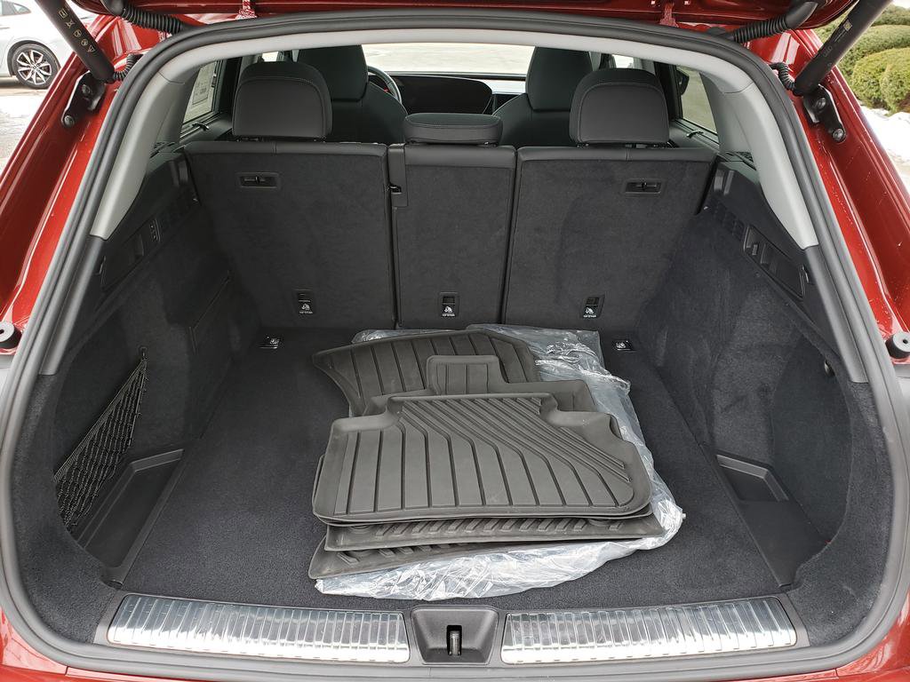 Used 2025 Audi Q5 Prestige image 16