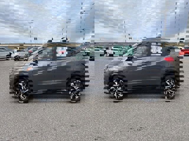 Used 2019 Honda HR-V Sport image 7