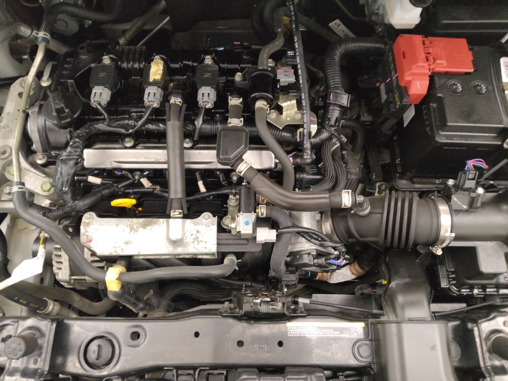 Used 2022 Nissan Versa S FWD image 30
