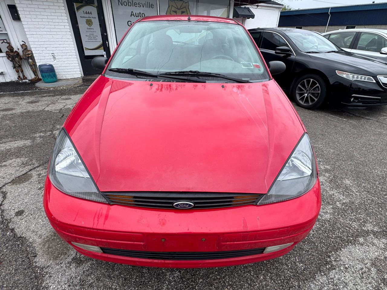 Used 2004 Ford Focus ZX3 Hatchback FWD image 9