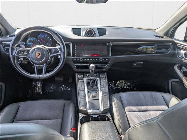 Used 2020 Porsche Macan image 15