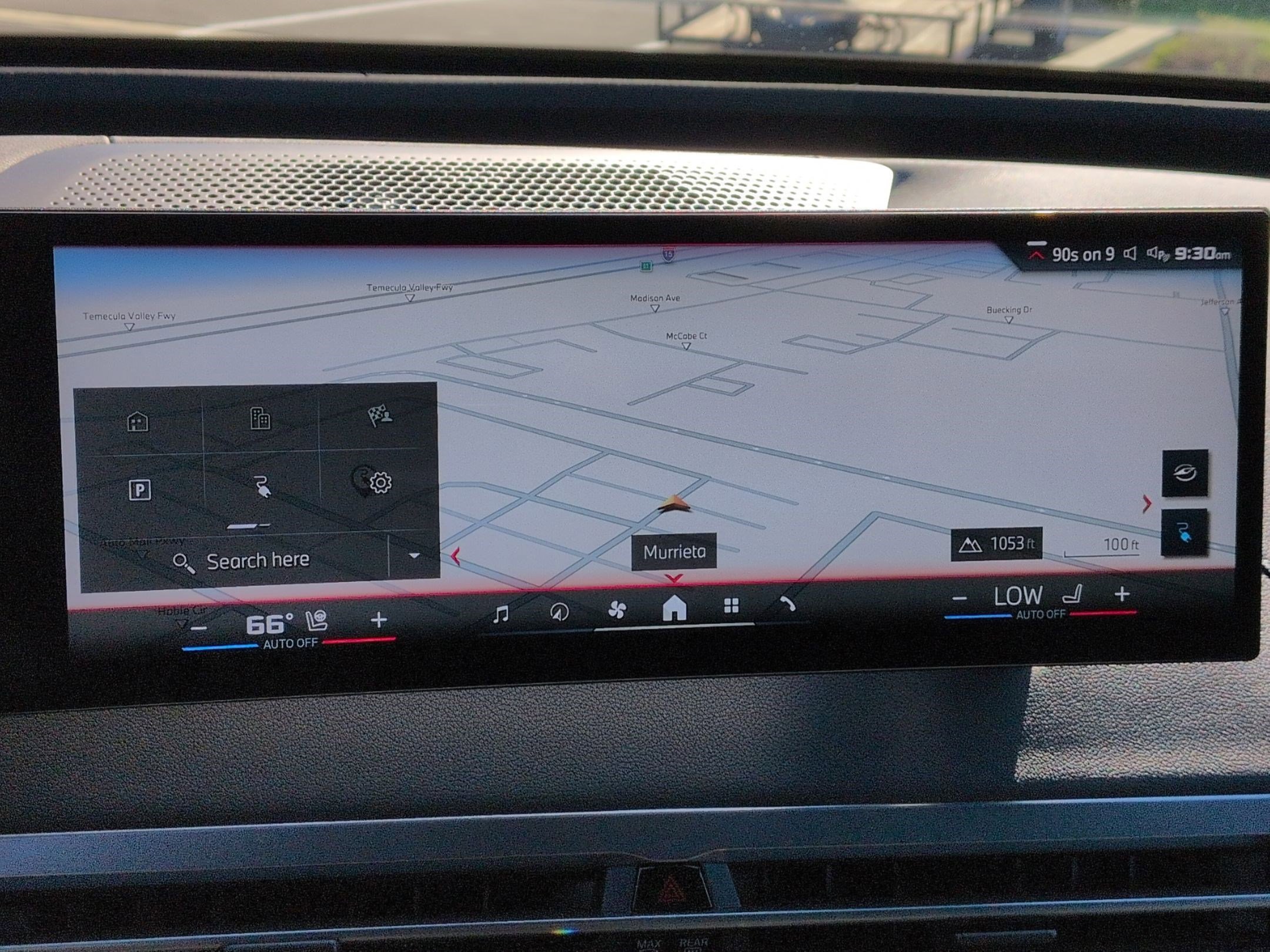 Used 2025 BMW iX M60 image 24