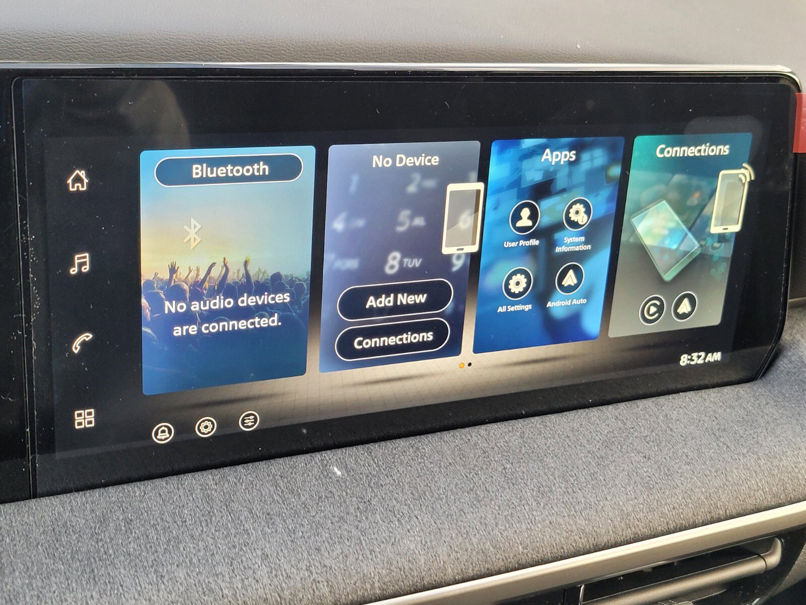 New 2026 Nissan Kicks SV image 18