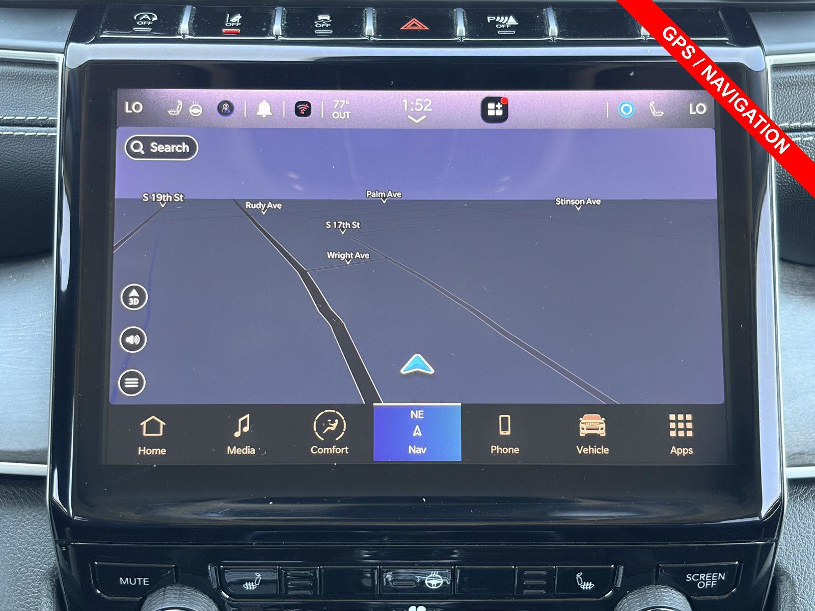 Used 2023 Jeep Grand Cherokee L Limited w/ Black Appearance Package AWD/4WD image 5