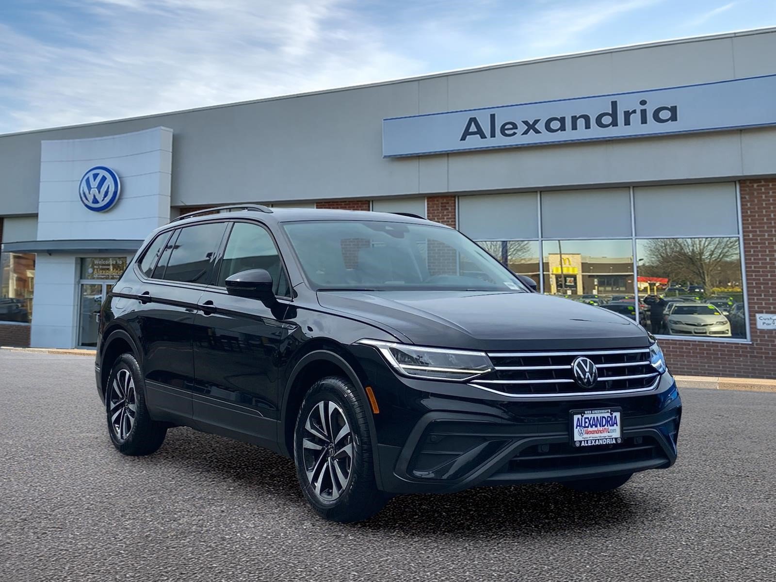 Certified 2024 Volkswagen Tiguan S