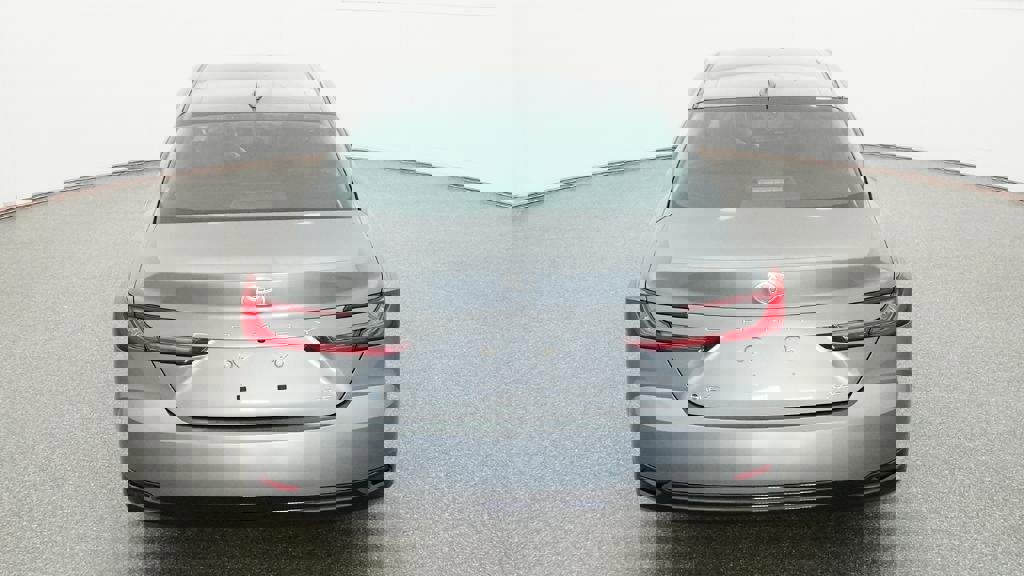 New 2026 Toyota Camry XLE image 5