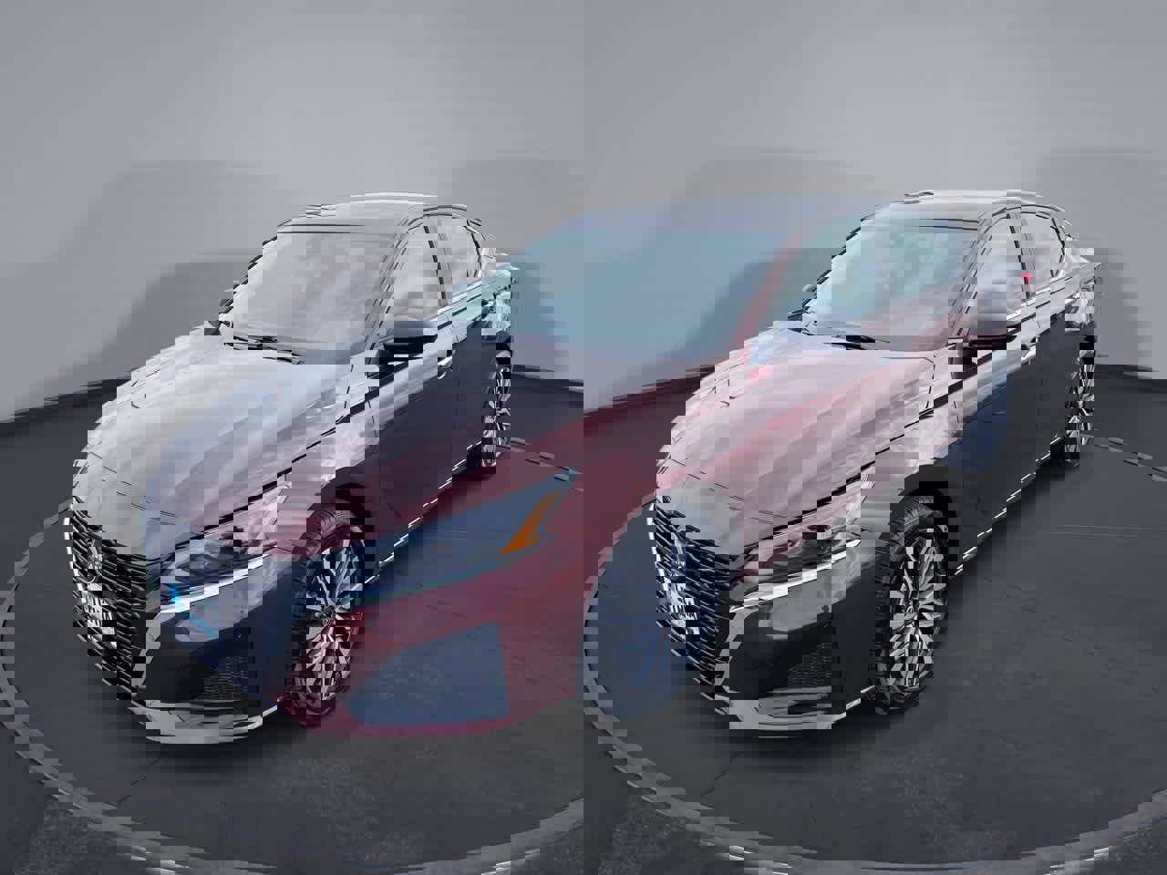 Used 2025 Nissan Altima 2.5 SV