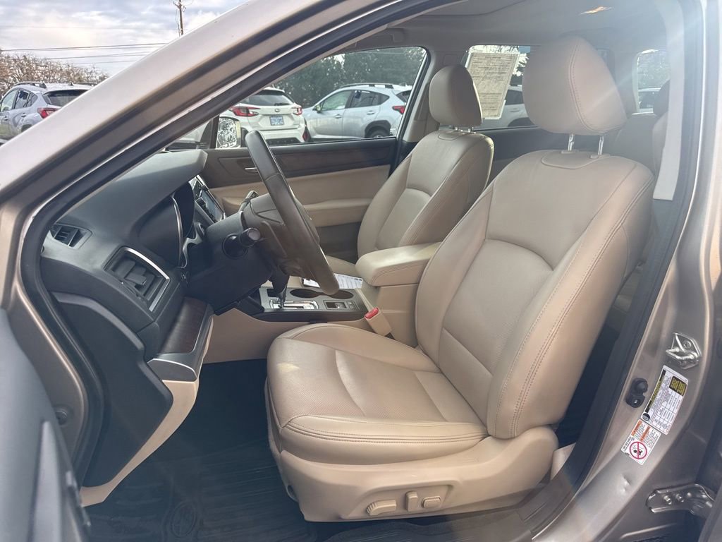 Used 2015 Subaru Outback 3.6R Limited image 10