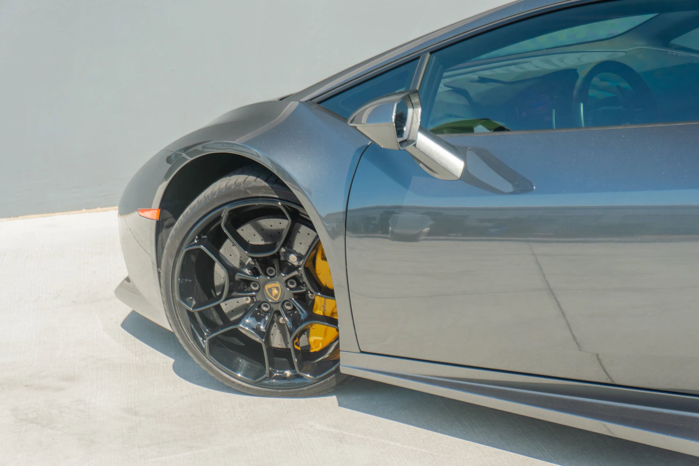 Used 2016 Lamborghini Huracan LP 610-4 image 43