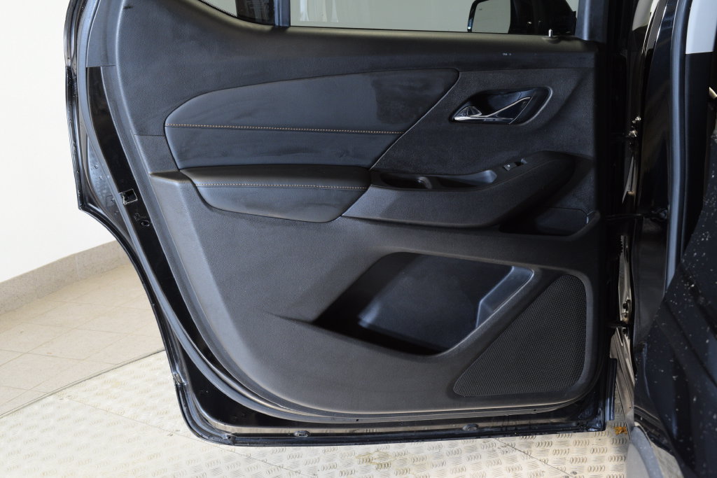 Used 2018 Chevrolet Traverse LT FWD image 26