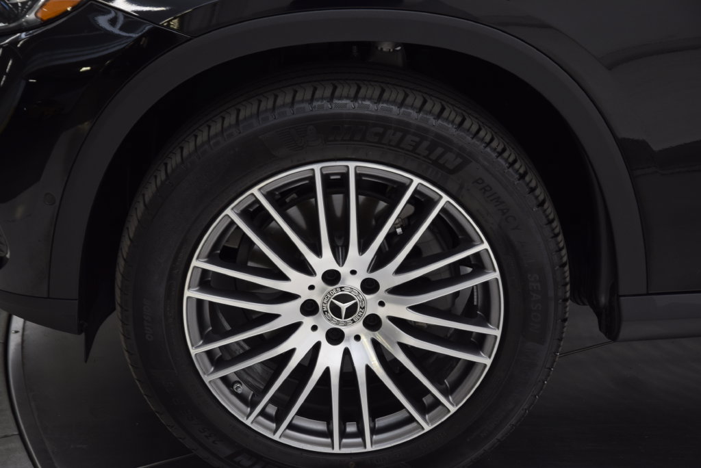 Certified 2026 Mercedes-Benz GLC 300 4MATIC image 12