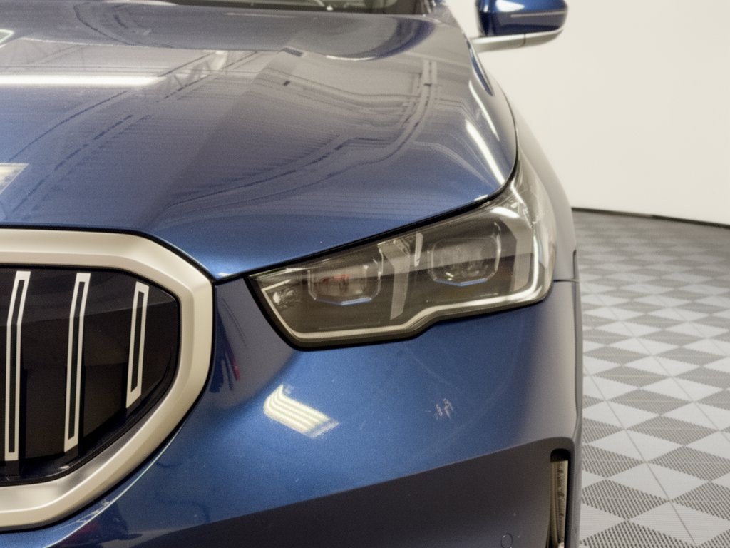 Certified 2026 BMW 530i RWD image 12