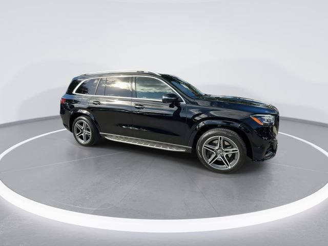 Used 2024 Mercedes-Benz GLS 450 4MATIC image 2
