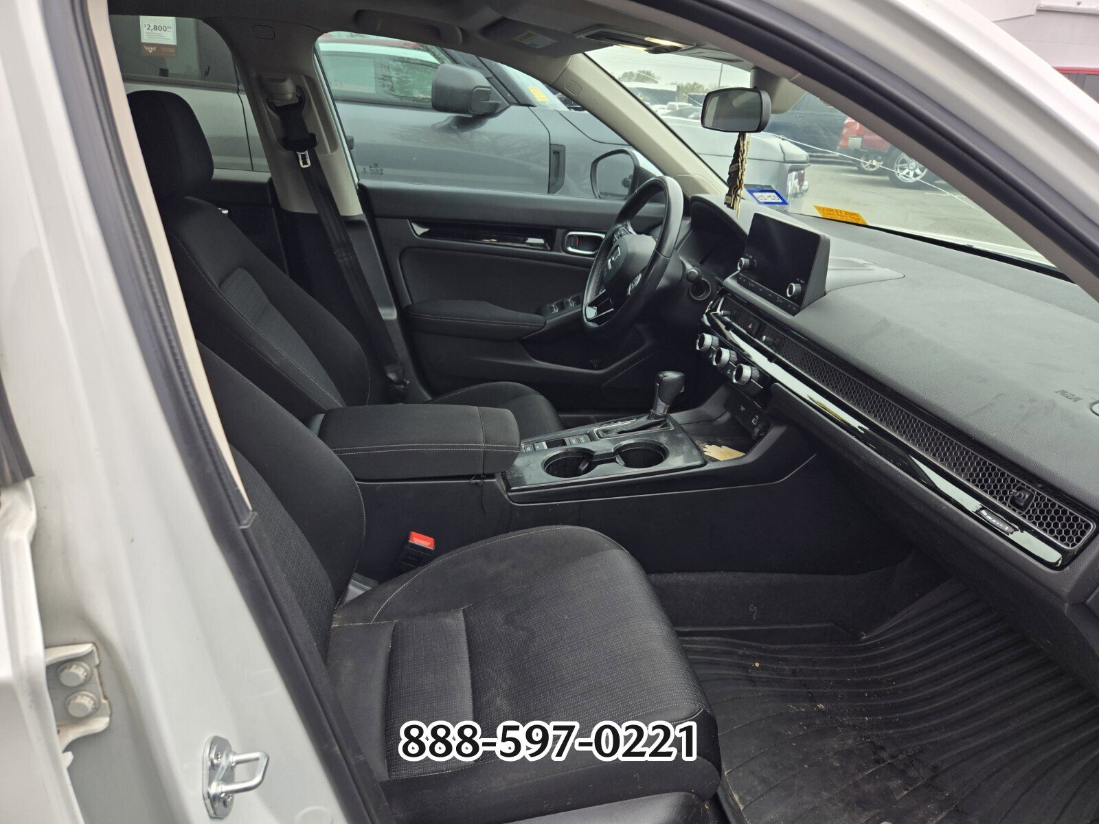 Used 2022 Honda Civic EX image 3