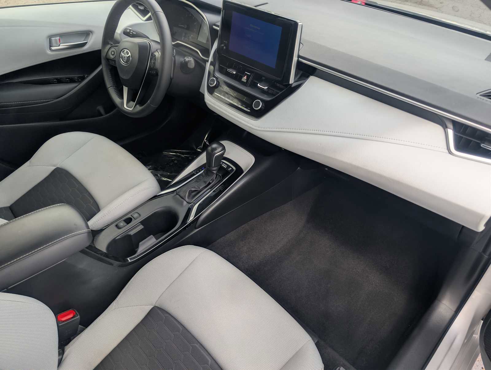 Certified 2023 Toyota Corolla SE FWD image 27