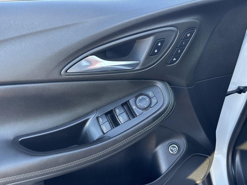 Used 2023 Buick Encore GX Essence w/ Advanced Technology Package image 20