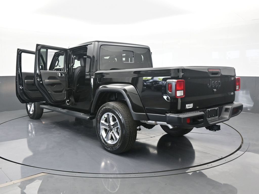 Used 2024 Jeep Gladiator Sport w/ Premium Package image 72