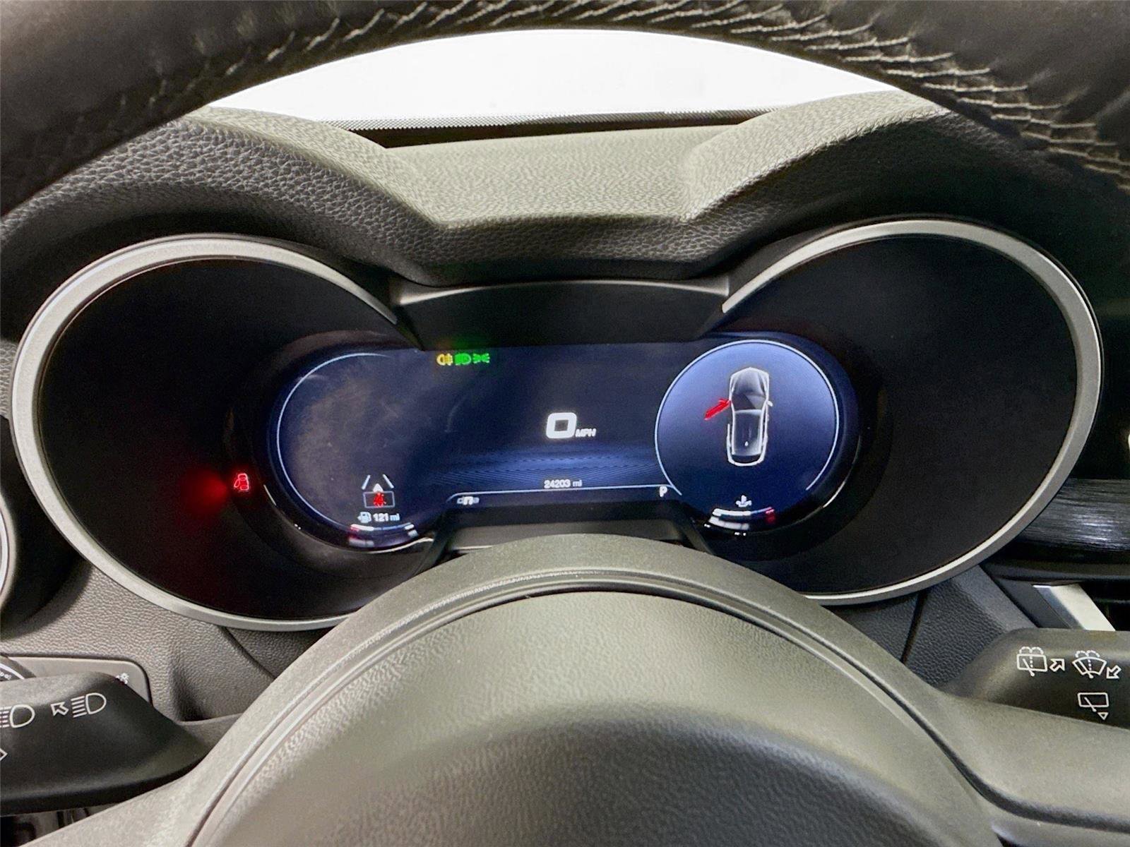 Used 2024 Alfa Romeo Stelvio Sprint RWD image 4