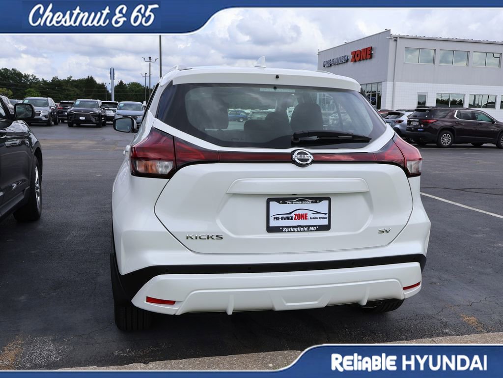 Used 2021 Nissan Kicks SV FWD image 17