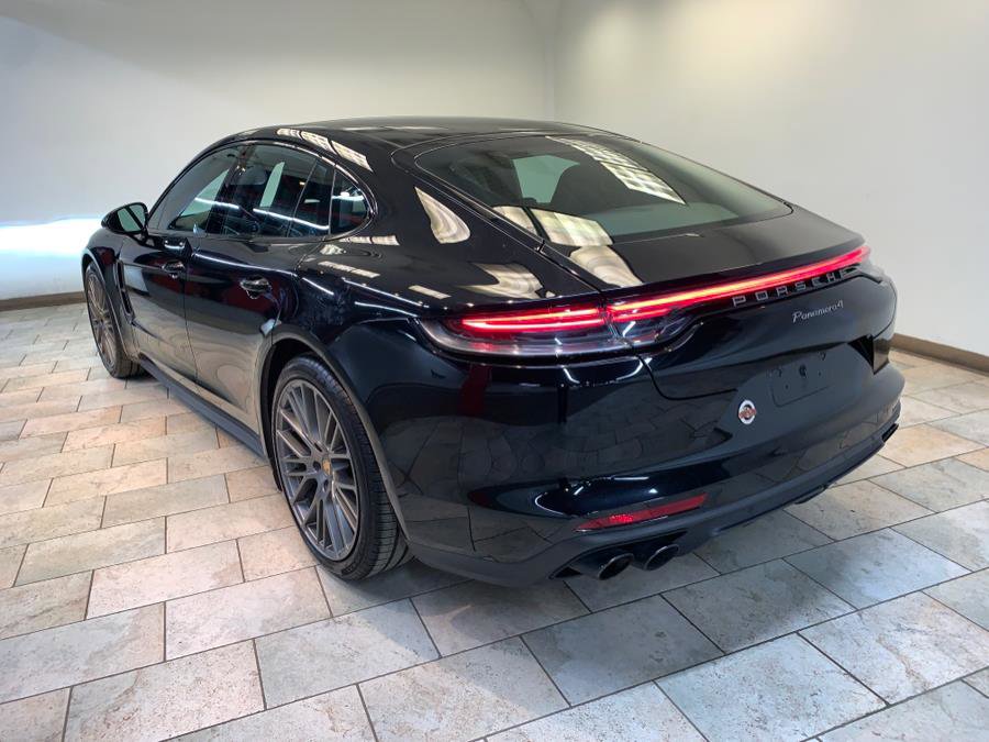 Used 2023 Porsche Panamera 4 Platinum Edition w/ Assistance Package image 5