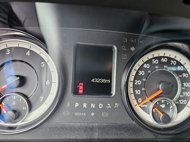 Used 2018 RAM 1500 Express w/ Express Value Package image 11