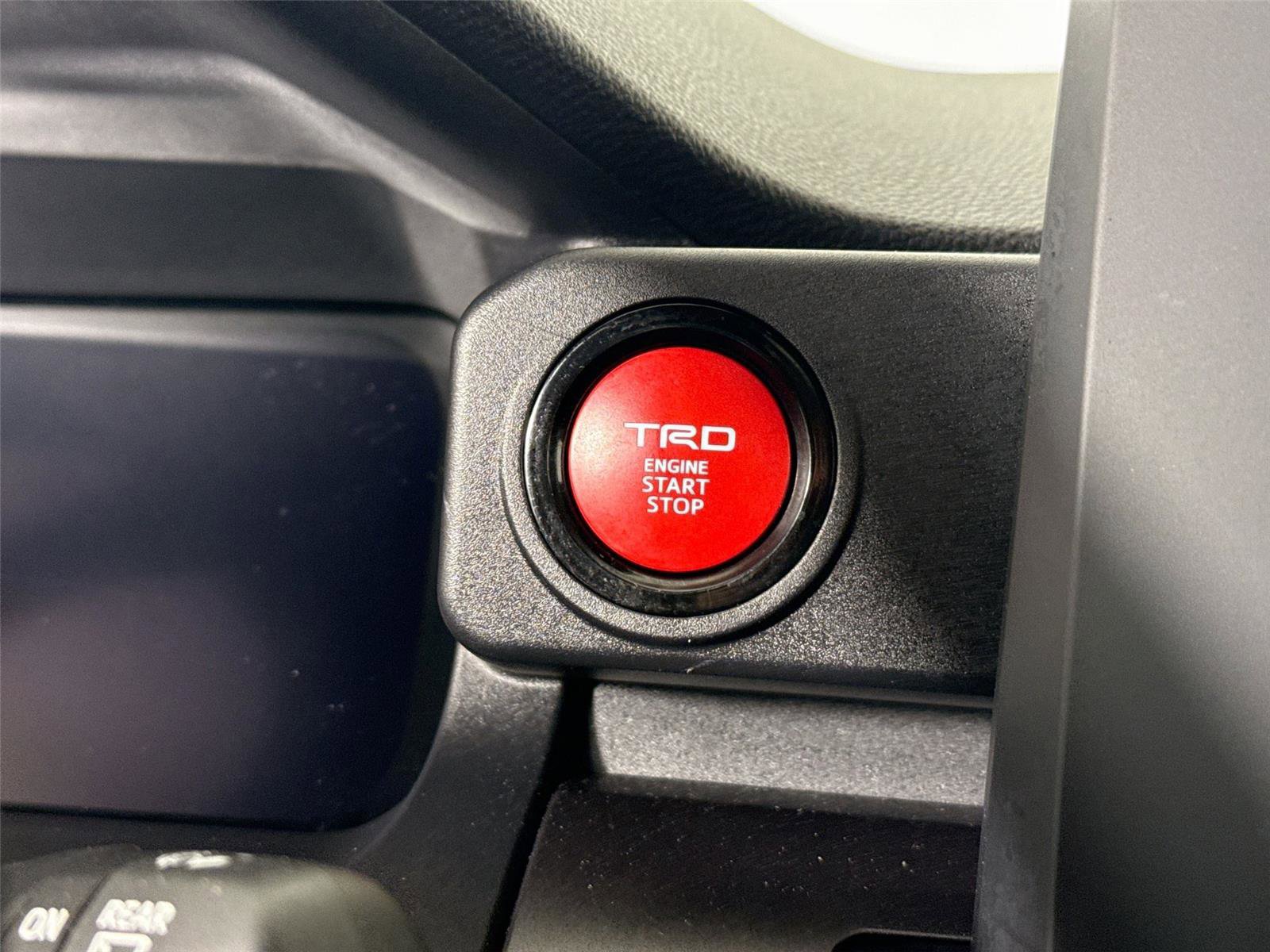 Certified 2025 Toyota 4Runner TRD Sport AWD/4WD image 21