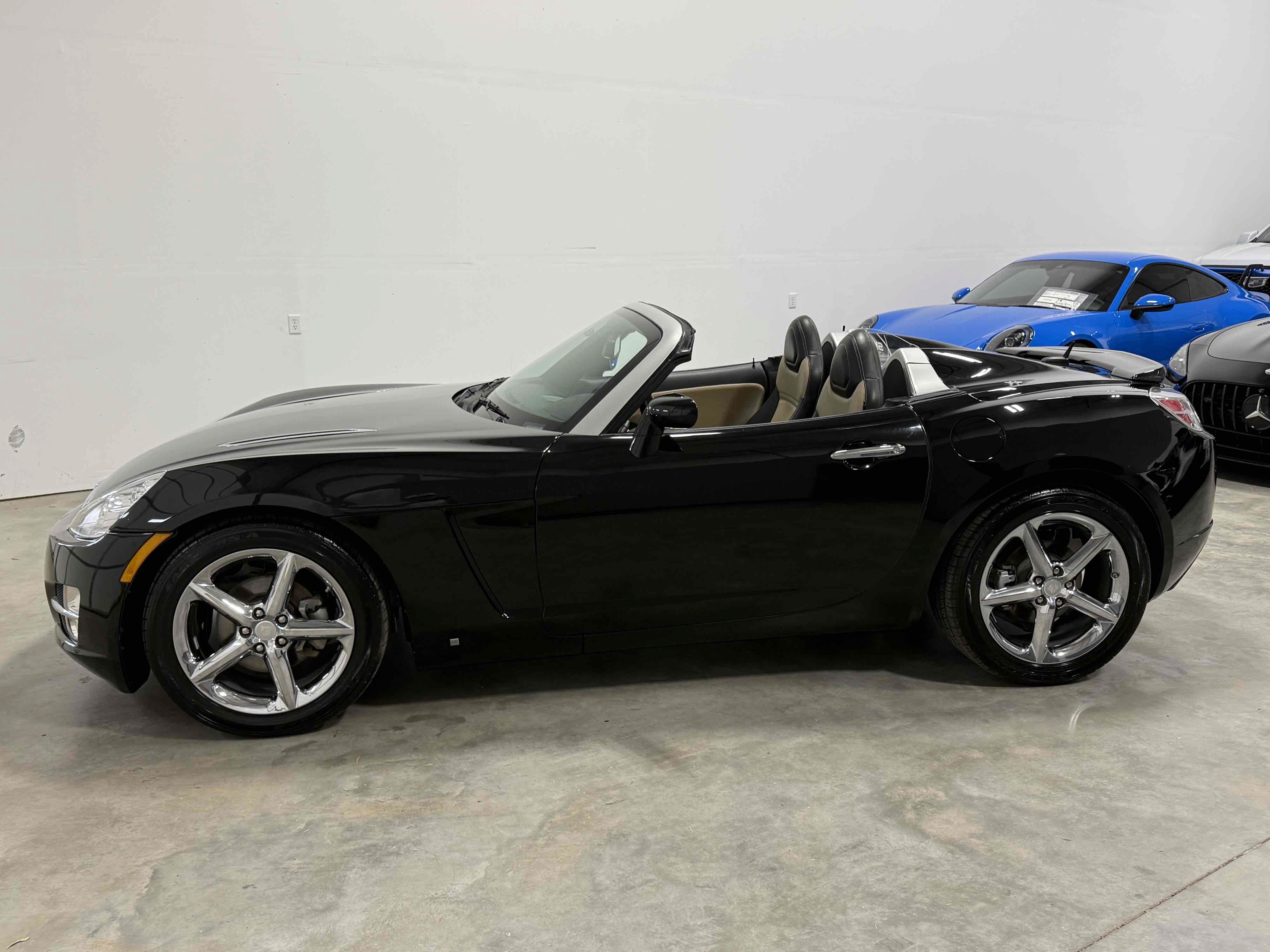 Used 2009 Saturn Sky w/ Premium Trim Package RWD image 39