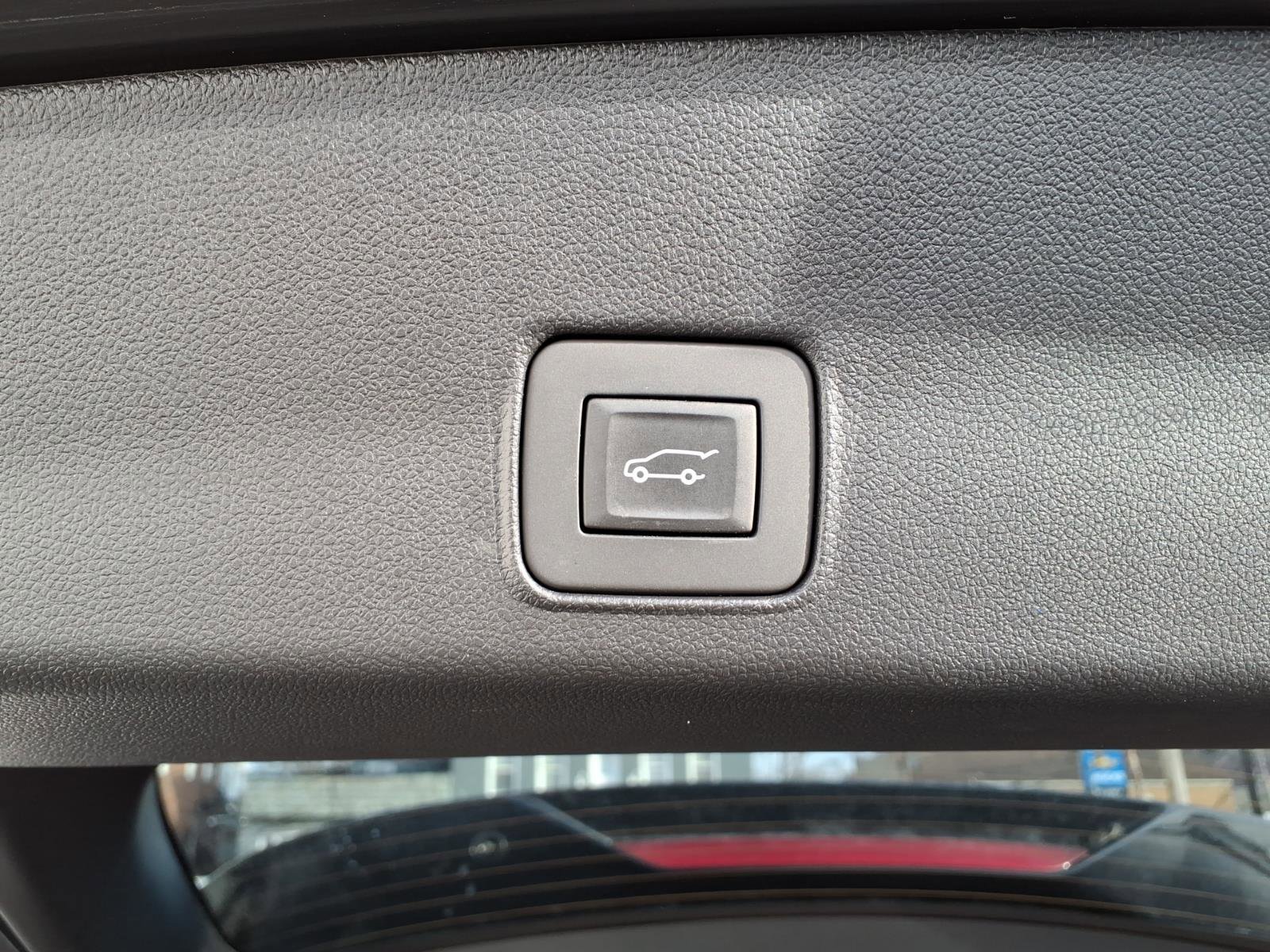 Certified 2025 Chevrolet TrailBlazer RS w/ Convenience Package image 16