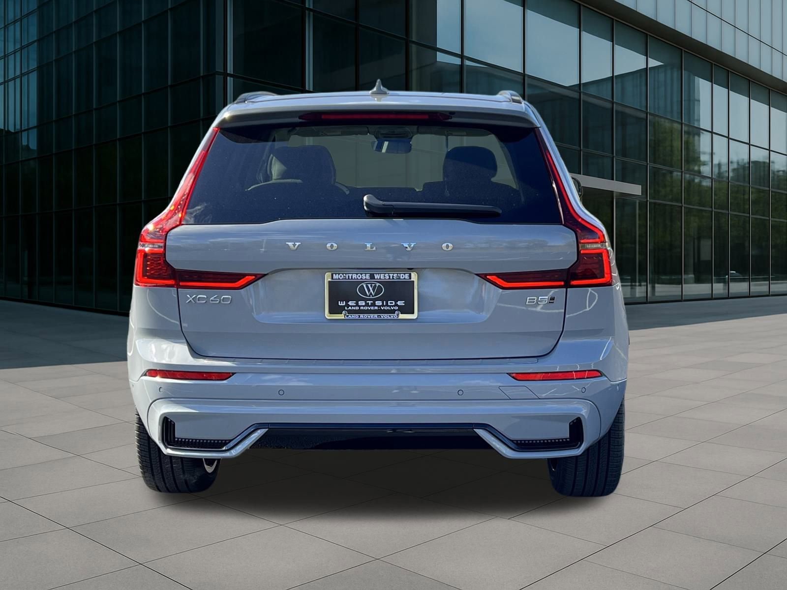 New 2026 Volvo XC90 B6 Plus w/ Protection Package Premier image 4