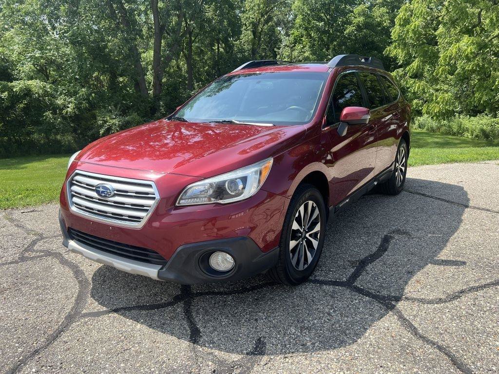 Used 2017 Subaru Outback 3.6R Limited AWD/4WD image 1