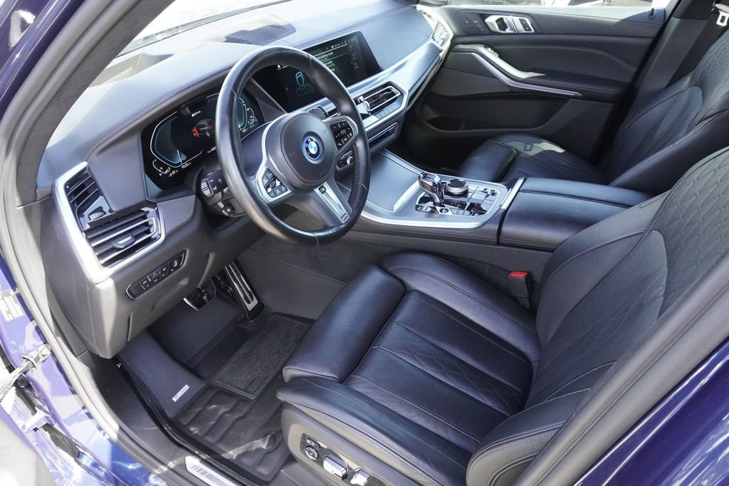 Used 2023 BMW X5 xDrive45e w/ Executive Package AWD/4WD image 18