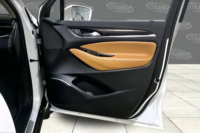 Used 2018 Buick Enclave Essence w/ Trailering Package image 12