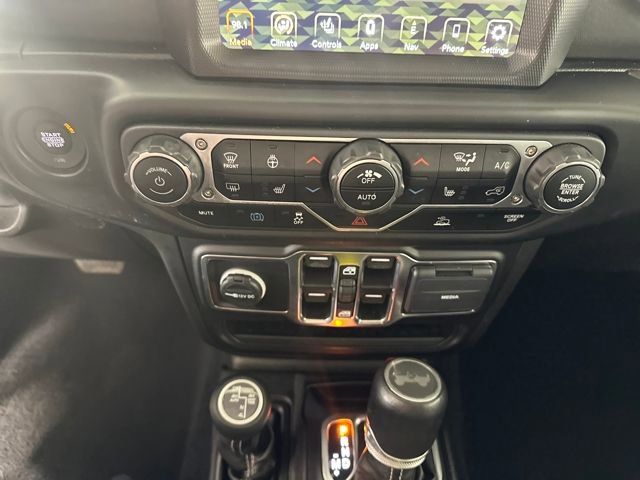 Used 2023 Jeep Wrangler Unlimited Sahara w/ Cold Weather Group image 23