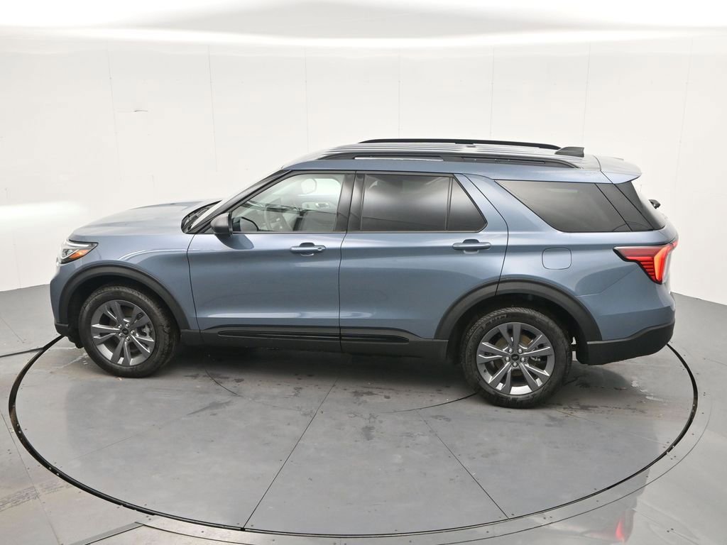 New 2026 Ford Explorer Active w/ Active Comfort Package image 32