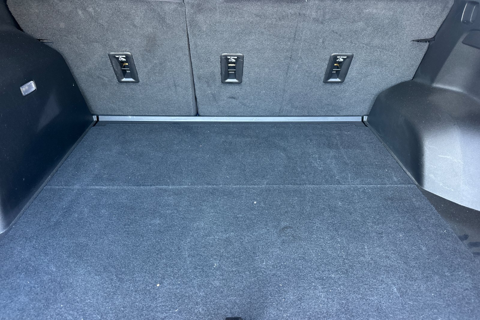 Used 2025 Chevrolet Equinox LT AWD/4WD image 17