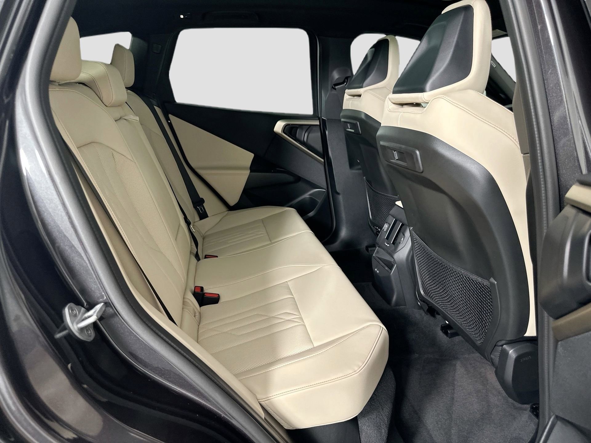 Used 2025 BMW X3 xDrive30i w/ Premium Package image 24