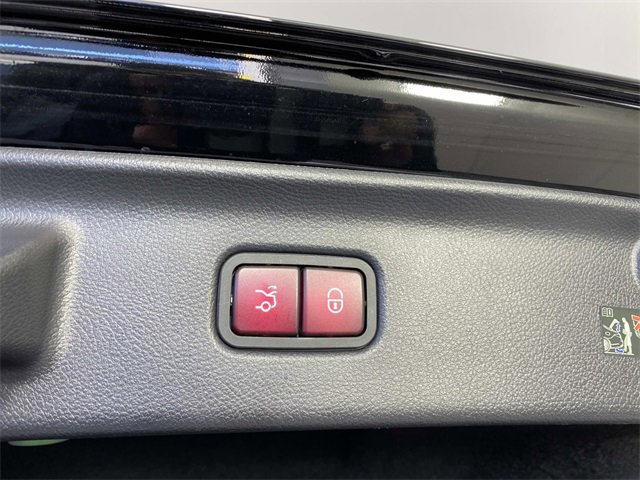 Used 2022 Mercedes-Benz S 500 S 500 image 9