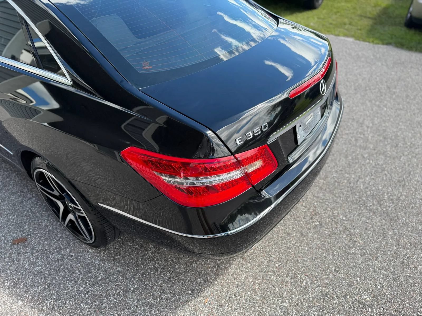 Used 2010 Mercedes-Benz E 350 Coupe image 7
