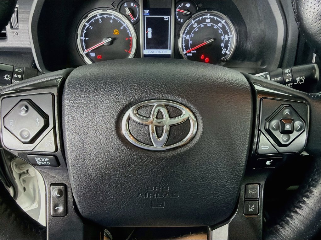 Used 2023 Toyota 4Runner TRD Off-Road Premium w/ Moonroof Package AWD/4WD image 15