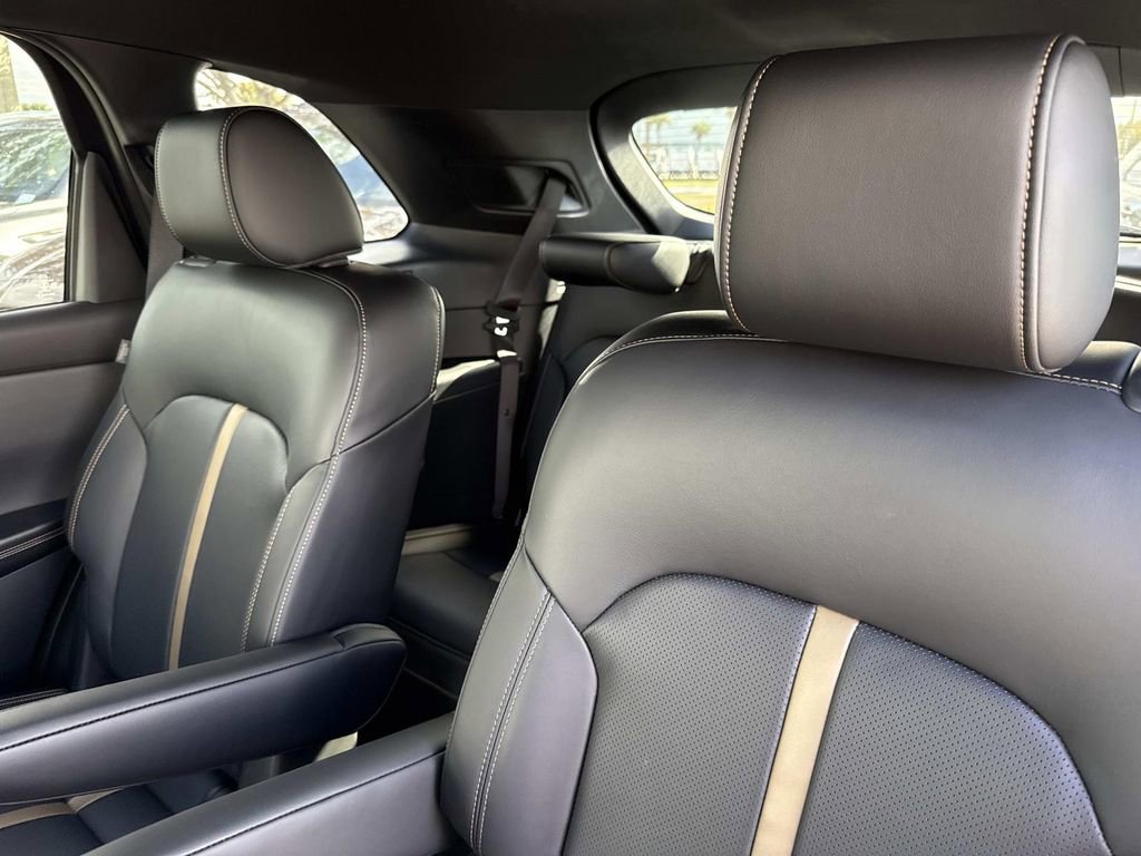 New 2026 MAZDA CX-90 3.3 Turbo w/ Premium Plus Pkg image 18