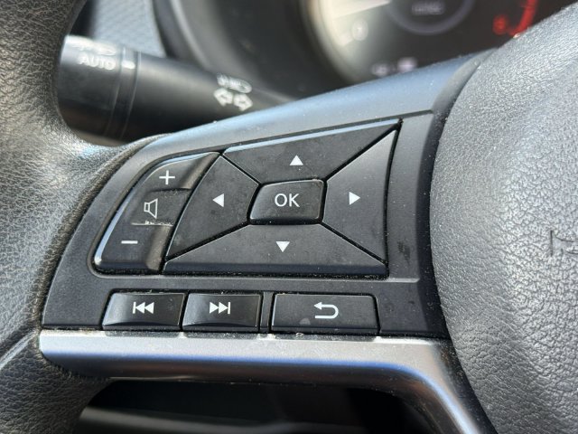 Used 2021 Nissan Kicks SV FWD image 21
